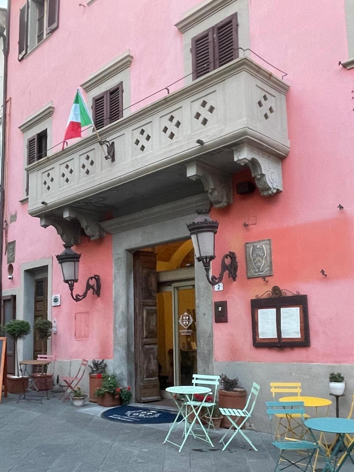 Quattro Gigli Hotel Montopoli in Val dʼArno Extérieur photo